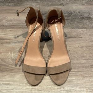 Madden Girl low heel- so comfy! No longer fit me 🥲